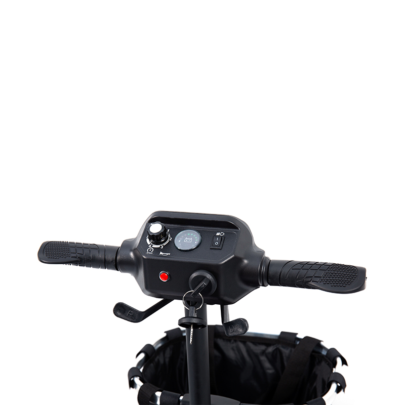YL-02 SCOOTER 4-WHEELWIGHT 4-WHEELWILITY لكبار السن ، ويضم مقعد دوار 360 درجة